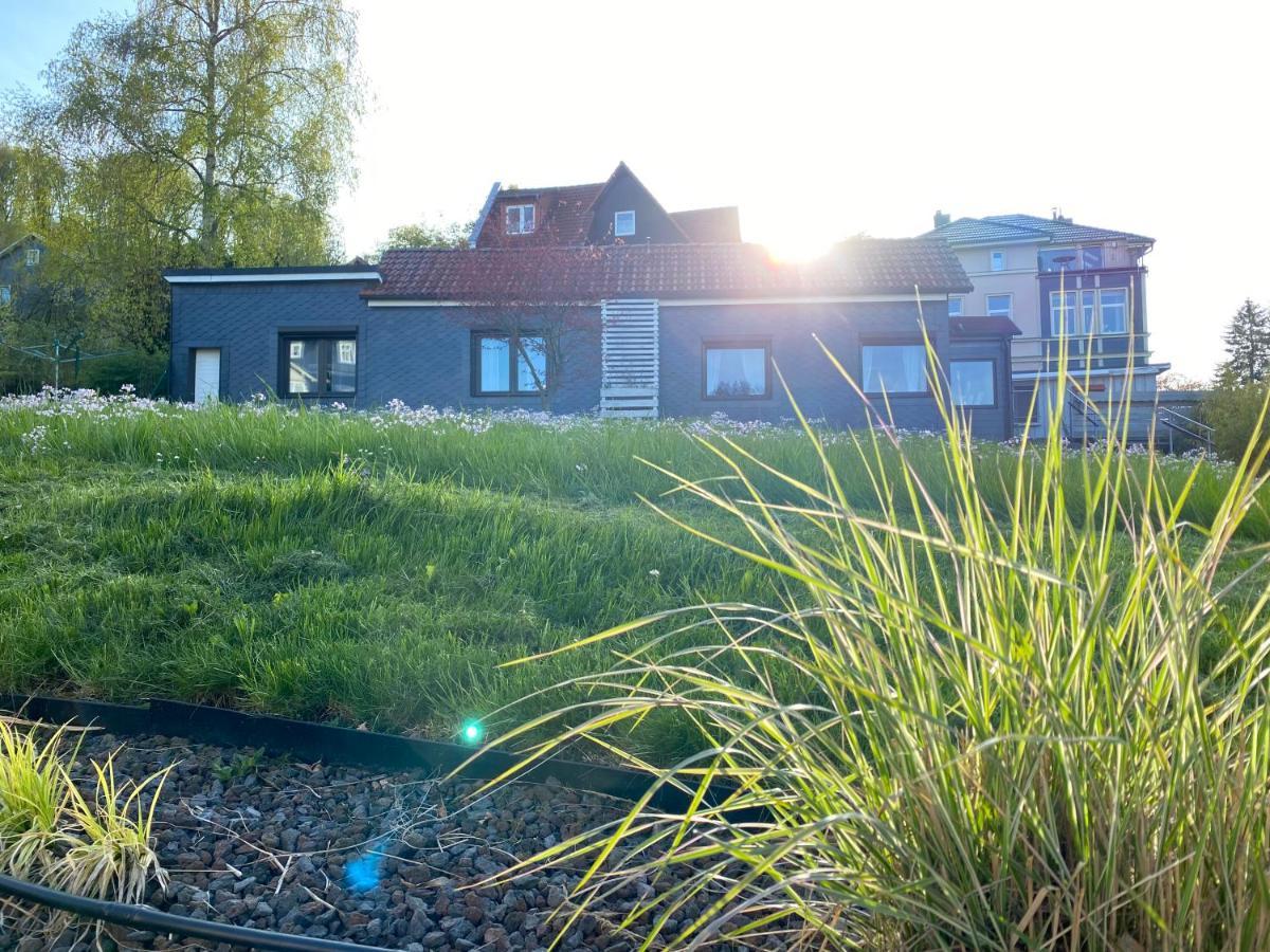 Ferienhaeuschen Gartenblick Friedrichroda Buitenkant foto